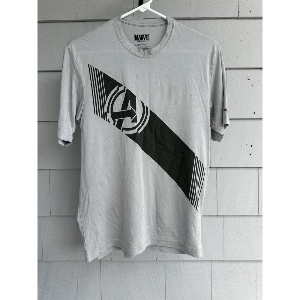 Disney California Adventure Avengers Campus Gray Logo Tshirt, Size Small‎
